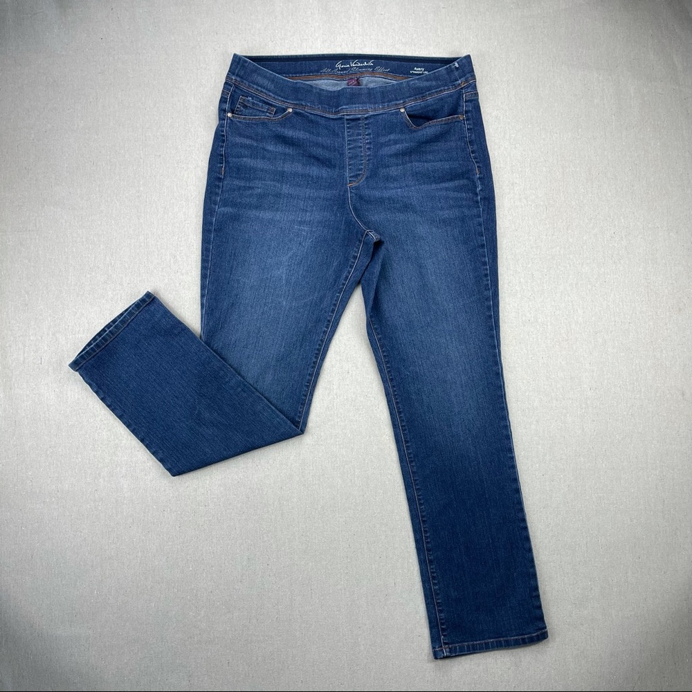 Gloria Vanderbilt Avery Straight Leg Jean